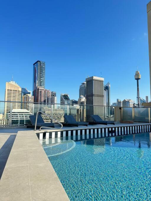 Stylish With Amazing Pool Apartment